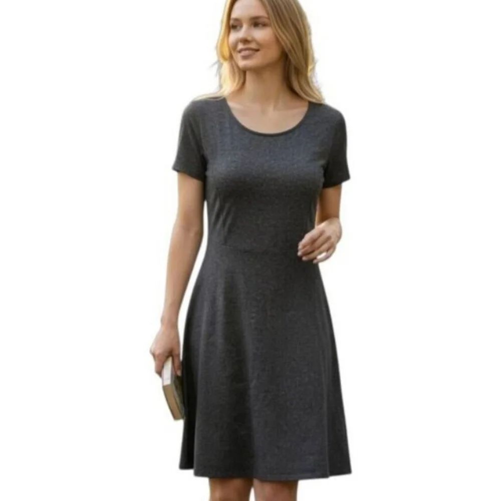 GRAY SKATER DRESS SZ.S/M EUC.
